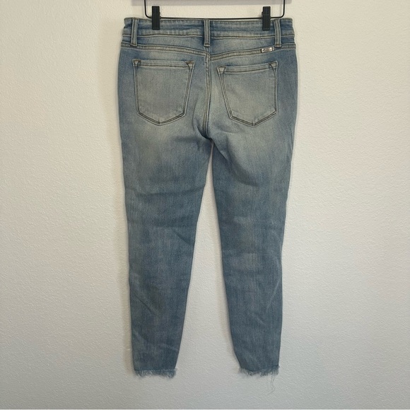 KanCan Distressed Light Wash Skinny Jeans Size 9/28 - Picture 7 of 9